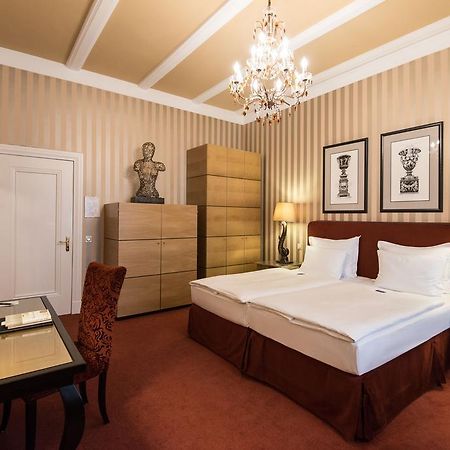 Romantik Hotel Das Smolka Хамбург Екстериор снимка