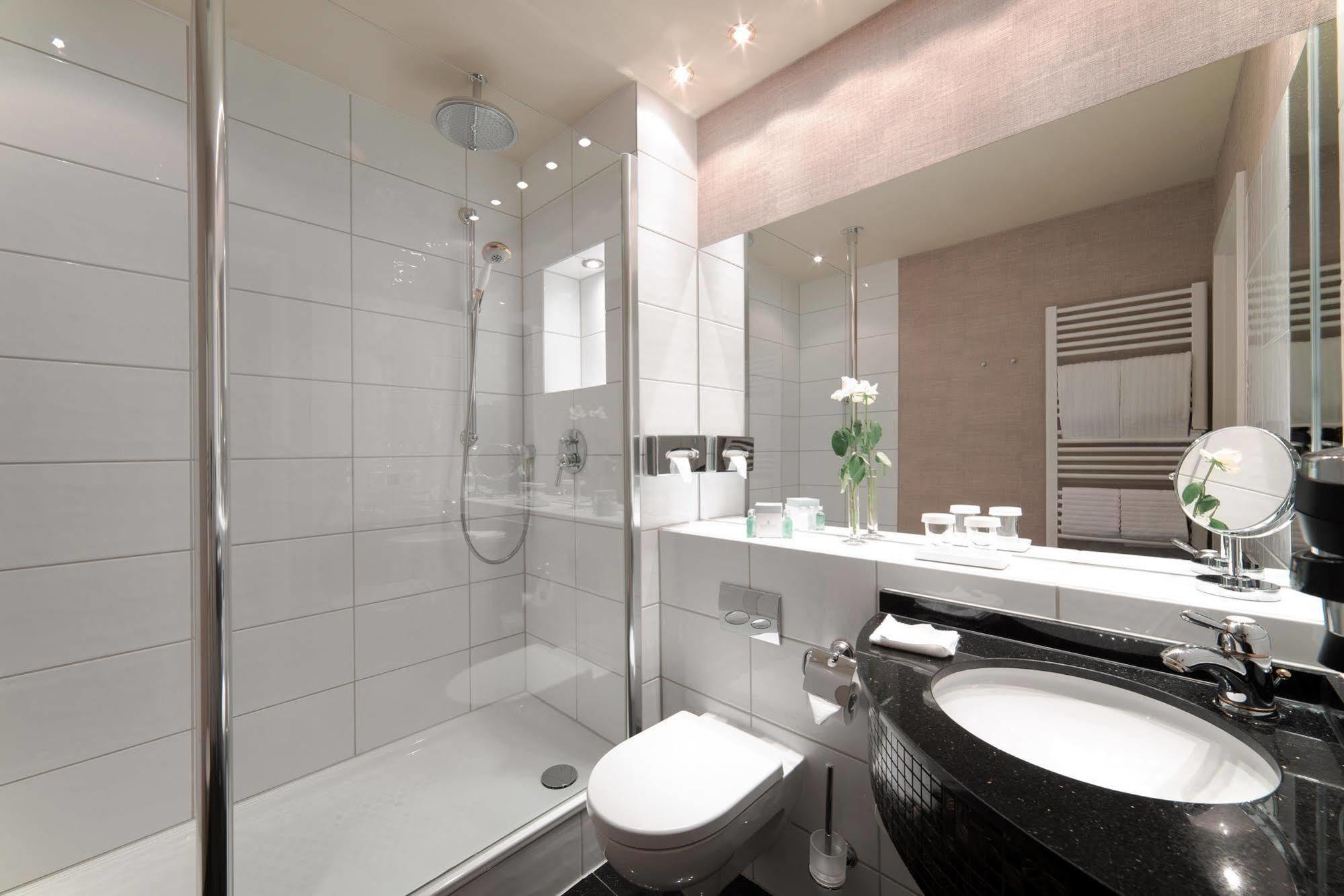Romantik Hotel Das Smolka Хамбург Екстериор снимка