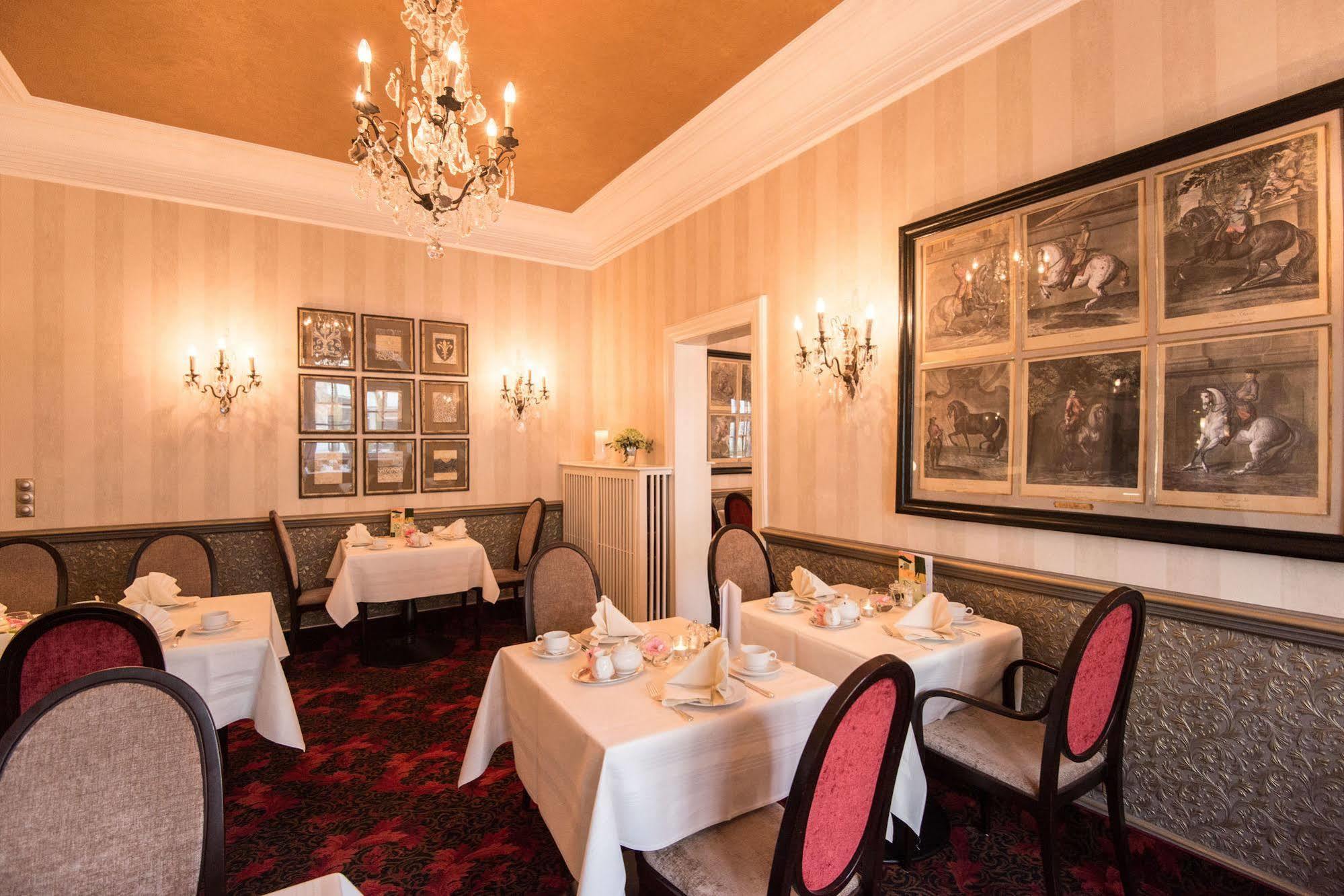 Romantik Hotel Das Smolka Хамбург Екстериор снимка